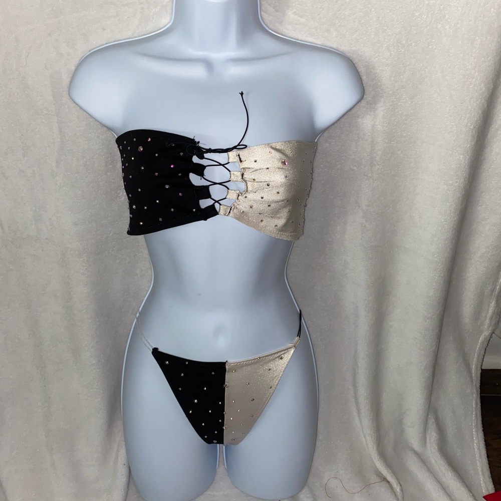 Exotic dancewear